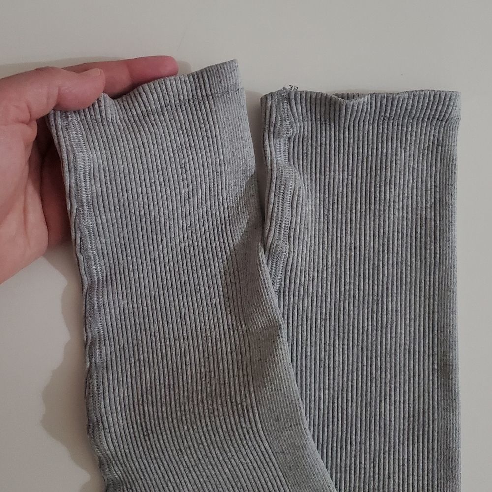 🤩New Free People ultra high rise 7/8 Happiness runs leggings size s/xs - Picture 10 of 13